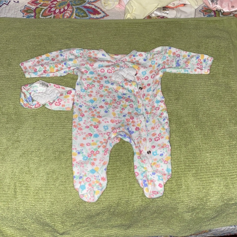 Cute onesie with headband